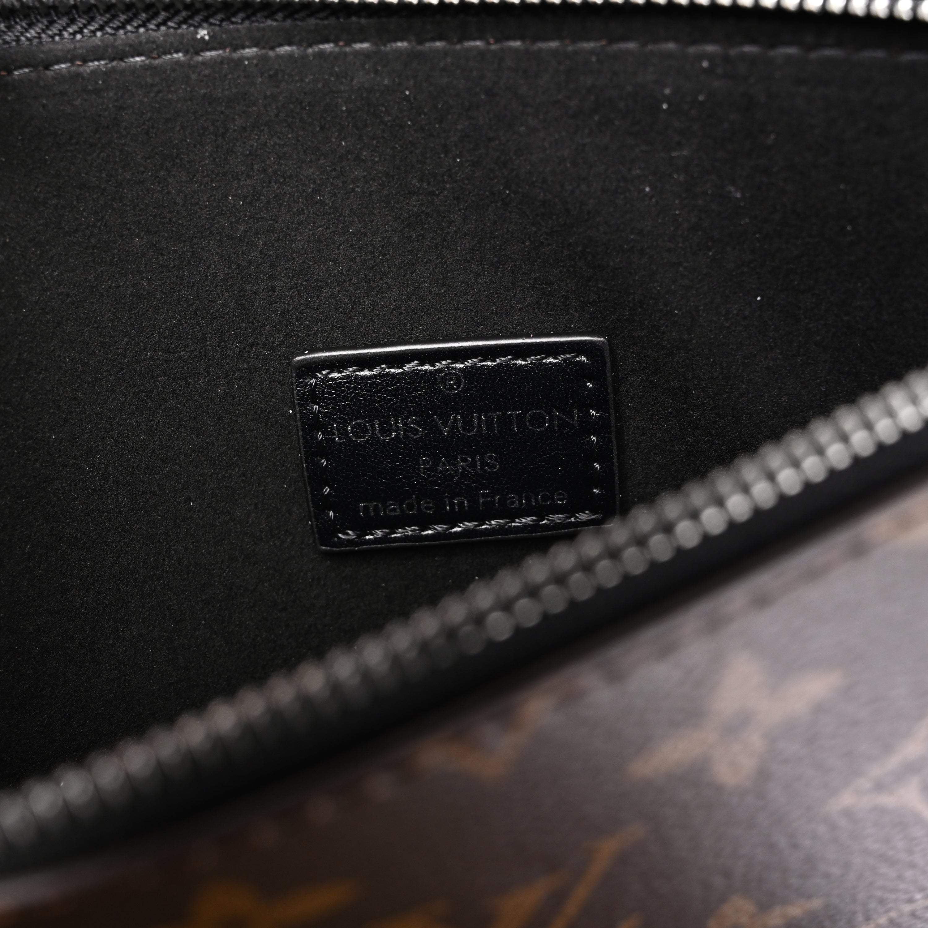 Louis Vuitton Graceful MM Black Monogram Hobo Bag